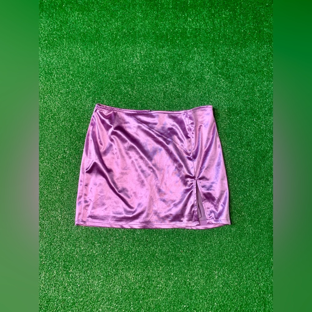 Stunning Lavender Satin Skirt from Fashion Nova 🥳